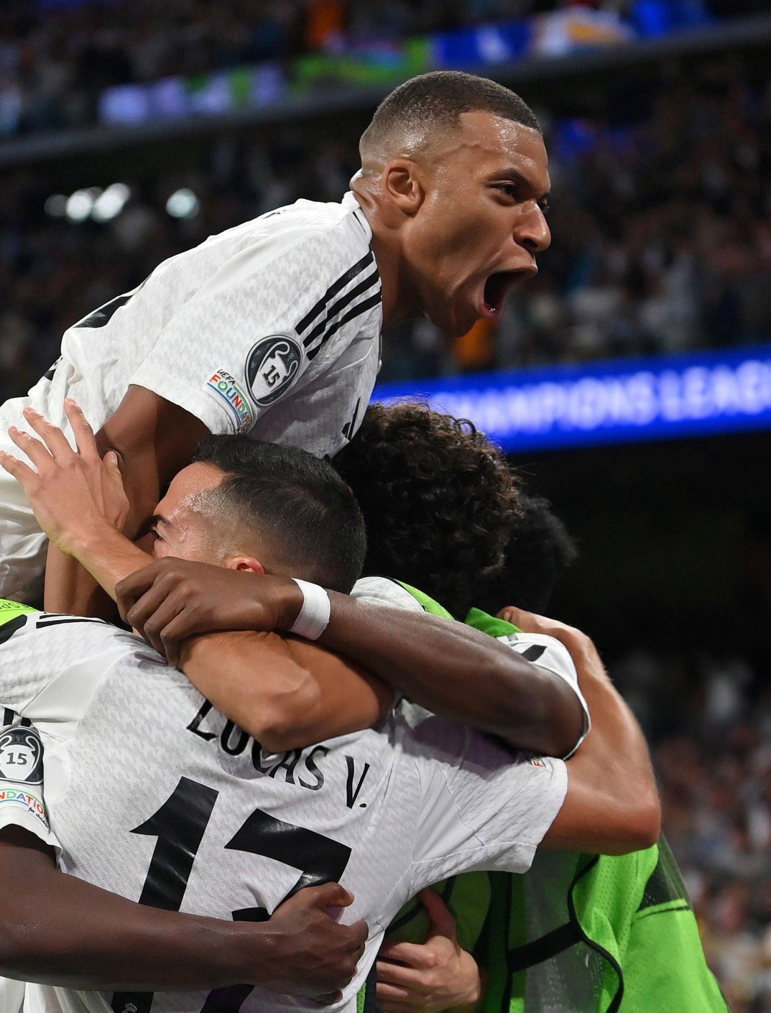 关于姆巴佩与30激战热火分钟集结日比利亚雷亚尔备战法甲，内马尔在TES比赛中伤愈复出都惊呆了的信息-九游网站