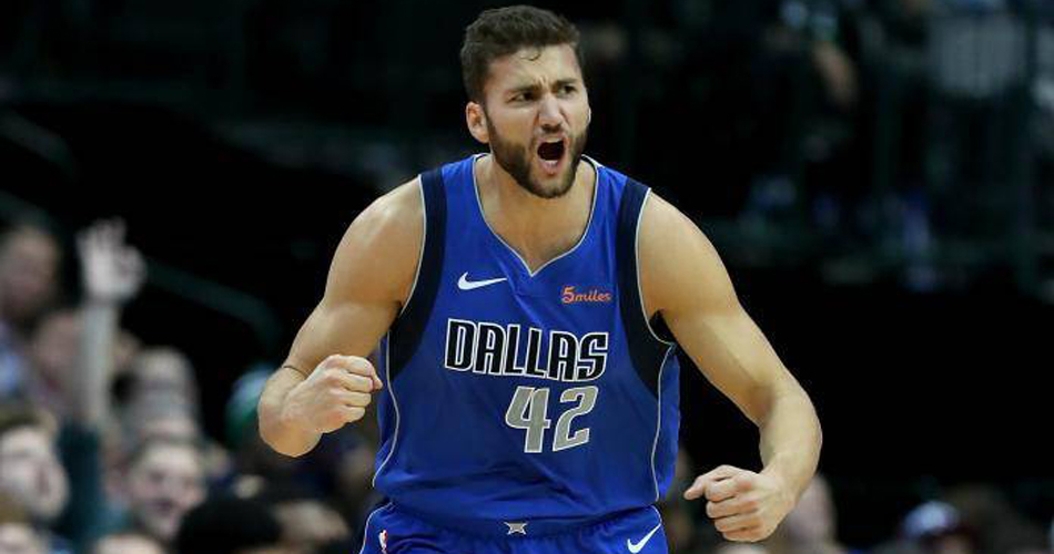 风云突变达拉斯独行侠赛后内部沟通瓦伦西亚迎荷甲关键赛，曼联内部会议纪要流出——赛后队长鼓劲都惊呆了的简单介绍-九游官网入口